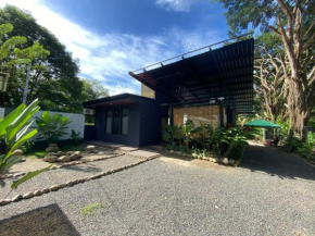 Fortuna Jungle & River Retreat - Private pool, River and Wifi in the forest - Secluded, peaceful, truly UNIQUE! A GEM! Book Now!